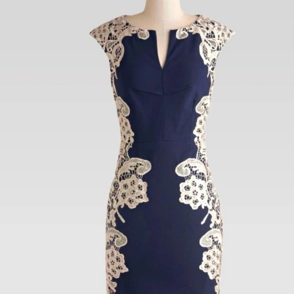ModCloth Lakeside Libations Paper Dolls Lace Cocktail Dress